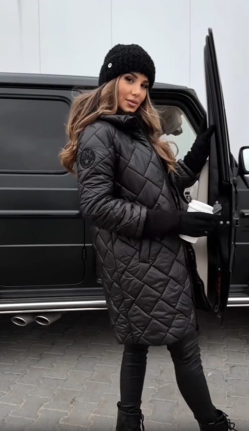 Bogna | Elegante chaqueta acolchada de plumón con capucha