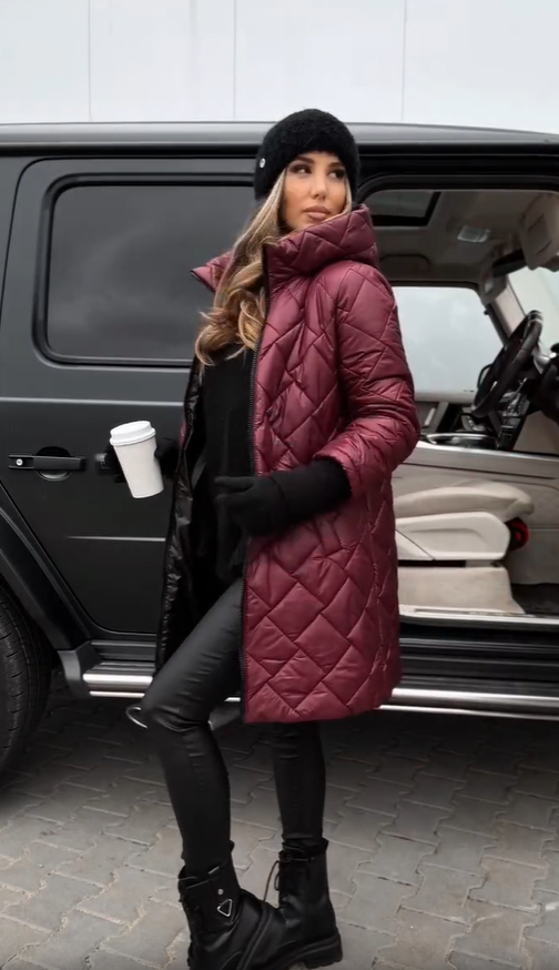 Bogna | Elegante chaqueta acolchada de plumón con capucha
